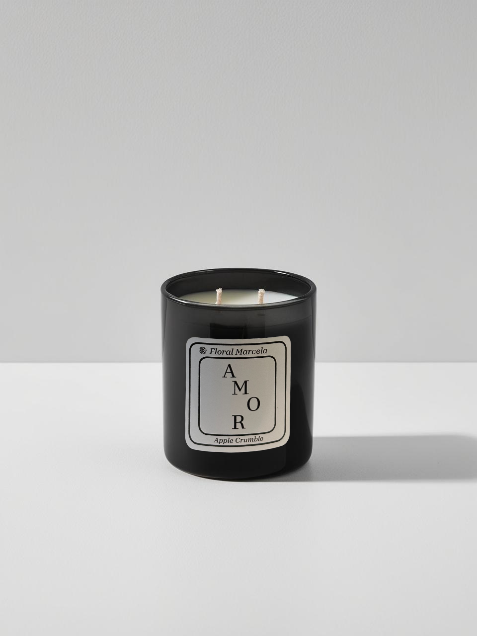 Amor - Medium Candle